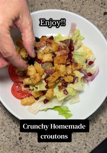Homemade Cajun Croutons: Better Than Outback!