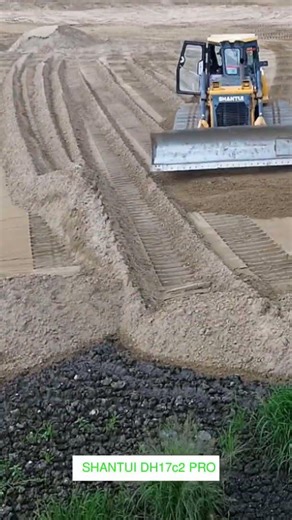 SHANTUI DH17c2 Pushing Sand #shorts3411