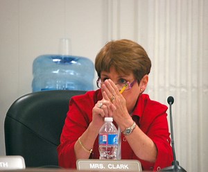 Elementary School Class Size - Too Close For Comfort