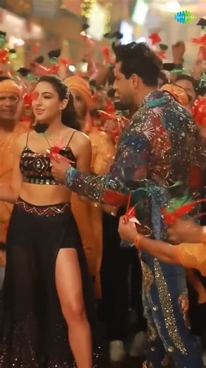 443K views · 10K reactions | "From studio magic to viral sensation – go behind the scenes and witness the making of the sensational 'Baby Tujhe Paap Lagega.'" #BabyTujhePaapLagega #ZaraHatkeZaraBachke #SaraAliKhan #VickyKaushal #SaregamaMusic #HimeshReshammiya #SachinJigar | Saregama | Facebook