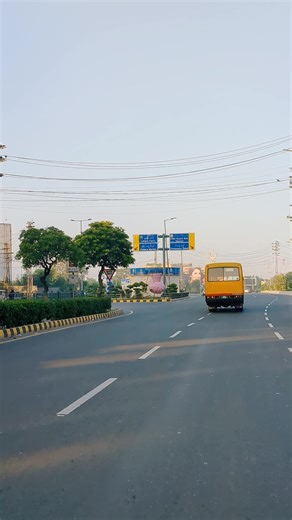 guess the location!!🥰 #lahorepakistan #lahorebeauty #modern #foryoupage❤️❤️ #fyppp
