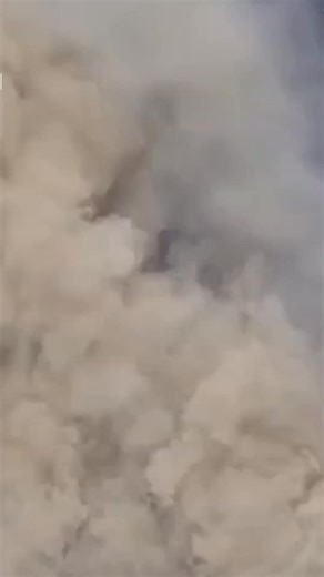 22K views · 110 reactions | USGS captured a lava fountain erupting to heights of 1,000 to 1,200 feet for the 38th time today. A live camera on the south rim of Halema‘uma‘u crater offered viewers an immersive experience, as the hot lava shot into the air and engulfed the camera. https://trib.al/OXXJk6X | New York Post | Facebook