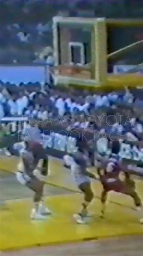 Abe King with the reverse against Billy Ray Bates #PBA #CrispaToyota #PBA50 #ToyotaCrispa #AbeKing | Crispa vs Toyota