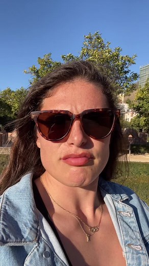 On episode two of Lo roasts men’s teams on the circuit. See you in the cafe straya #beastbeautybrains