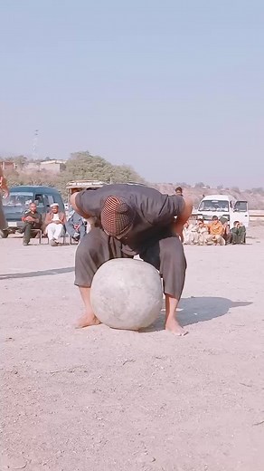 Mastering Stone Balancing Techniques in Traditional Art