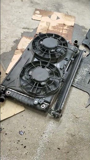 2007 saab 9-3 aero radiator replacement