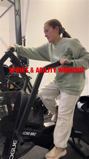 this one was a killer. tag me if you try !!!! agility & sprints at 30 years old... it's gotten harder. Also if you breastfeed... you understand the extra support (IYKYK). #hiit #30yearold