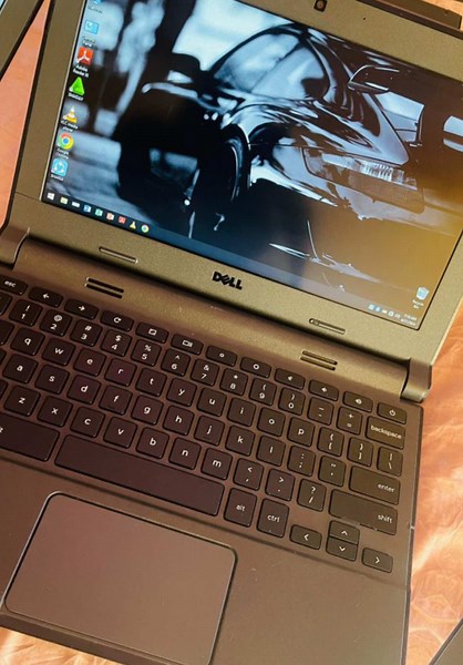 #cheaplaptop #zimtiktokers🇿🇼🇿🇼🇿🇼 #Dell p22T 4gb ram 16 or 32 gig ssd upgradeable battery 9 hours Excellent for school and work portable laptop Windows 10lite or chrome word,excel,PowerPoint , access 65us💵💸 📍 0771875588