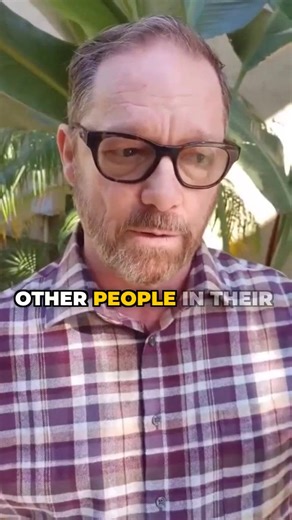 5 Narcissistic Red Flags: Trust Your Gut! #mentahealth #therapist #narcissism | Jim Brillon Therapist LMFT