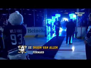 The 1993-1994 inaugural Mighty Ducks team reunite 10/13/13