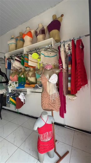 Aninha moda em croche on Instagram: "Loja recheada de peças lindas na pronta entrega 😍✨"