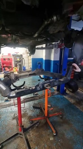 Land Rover Freelander 2 Oil and Filter Change Process