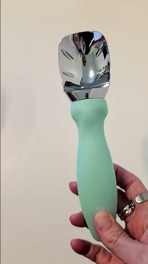 Heavy Duty Ice Cream Scoop by Spring Chef – Review & Demo #shorts #icecreamscoop #icecream #amazon