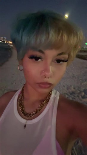 Captivating Beach TikTok Videos to Enjoy