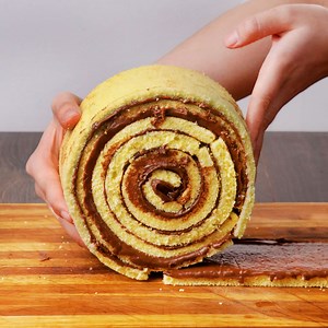 344K views · 914 reactions | Awesome Cake Decorating Tips © The copyright of this video belongs to YumUp& POPS | Let's Cakes | Facebook