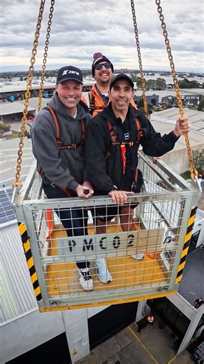Eddie Betts and Brad Johnson level up their kicking challenge to new heights! #FootyShorts #Footy #AFL | FOX Footy