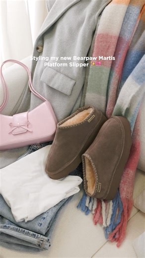 Love letters to fall 💌 We're upgrading these platform Martis slippers by Bearpaw above "house shoe" status.​ cur.lt/yqruqlyut | Rack Room Shoes