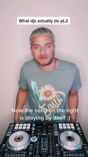 Chill House Rave Music: 1992 No_4mat vs Liverpool Street In The Rain