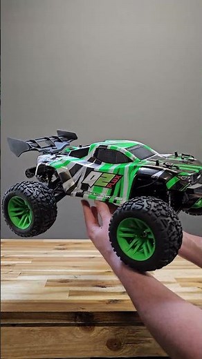 Maverick Quantum2 XT Flux RTR 1/10 4WD Electric Brushless Stadium Truck