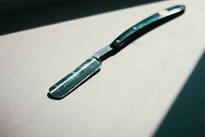 Why Hitchens’ Razor is Bad Epistemology - TheHumanist.com