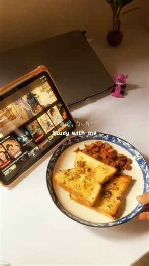 cozy study day 🫶🏻📝✨ #study #studywithme#studymotivation #aesthetic #studymusic #studying #pink