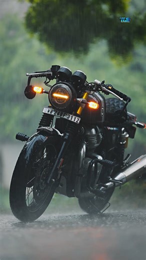 Tridip Mazumdar on Instagram: "Rain+Bike+music= Vibe 100% sach batau to bhai 1 lak ke niche maximum camera mai Weather sealing nehi rehta hai.. i mean dust and water resistance nehi hota hai.. (Canon Eos R8,R7,R76,R5,R3,R1) camera mai water se kichn nehi hota.. normal rain drops se kuch nehi hoga. . #ttsvlog #cinematographer #gt650twin #zx6rninja #zx6r #vloger #minivlog #vloglife"