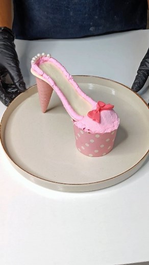 High heal cupcake 🎀👠 | Bliss Bytes by Rakhi Mohite