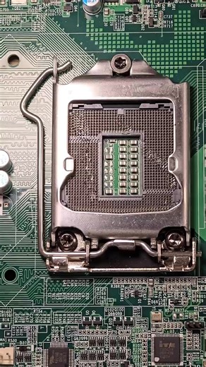 socket replacement #everyonehighlights #gaminglaptop #foryoupage #bio #hardiskgame