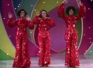 The release of “Up The Ladder To The Roof” on February 16, 1970 marked a new era for the Supremes with Jean Terrell being introduced as the lead singer. 🎶#UpTheLadderToTheRoof #Motown | Supremes