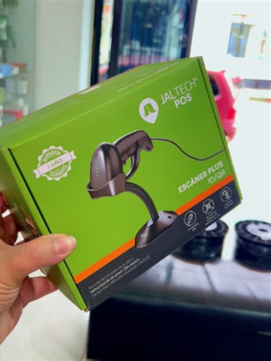📲🔍 ¡Escanea más rápido y trabaja sin límites! Con el Escáner Plus 1D / QR Jaltech podrás leer códigos de barras y códigos QR de forma rápida, precisa y eficiente. Ideal para negocios, supermercados, tiendas, inventarios y puntos de venta. ✅ Lectura de códigos 1D y QR ✅ Respuesta rápida y alta precisión ✅ Fácil instalación y uso inmediato ✅ Diseño ergonómico y resistente ✅ Perfecto para facturación e inventarios 🚀 Optimiza tus procesos y aumenta la productividad de tu negocio con la tecnología