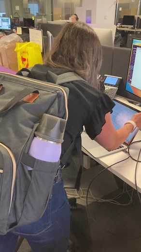 Breast pumping at work can be a challenge in your breastfeeding journey. But with the support of your employer and a good breast pump, you can make it work. ❤️ | Parents