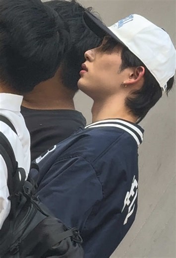 威廉·埃斯特街拍特色