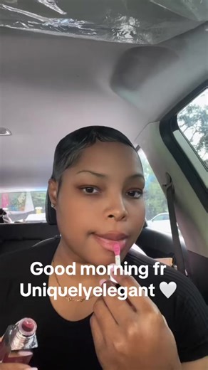 Book ur photoshoot with me🤍 #mandevillephotostudio #femalephotographer #blowthisup #goodmorning