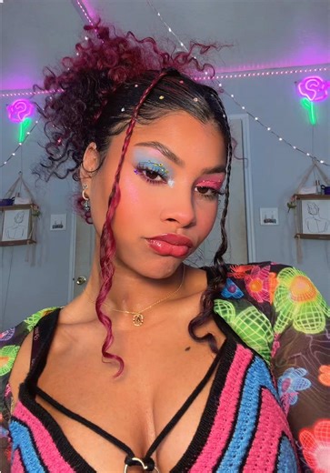 Anna🦄✨ (@studioanna)’s videos with original sound - Jenny Hoyos