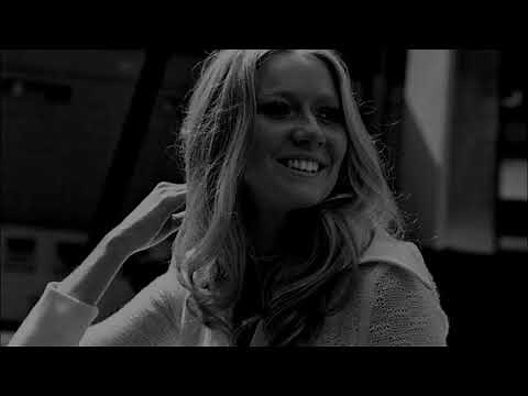 Goodnight Midnight CLODAGH RODGERS (with lyrics)