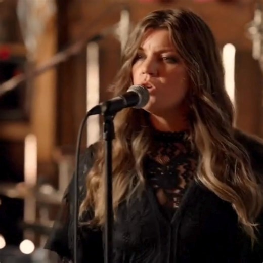 Experience Classic Albums Live's homage to Fleetwood Mac's "Rumours" on 10/25 at Cerritos Center! Don't wait: bit.ly/ccpa-cal | Cerritos Center for the Performing Arts