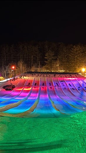 Colleen Blair | New England + Travel on Instagram: "Glow up your nights this winter with Arctic Lights Night Tubing at @cranmoremountain in North Conway, NH. ❄️✨🌈 Feel the rush as you speed (or spin!) down the tubing lanes as vibrant, color-changing LED lights light up the snow in a rainbow of colors. We loved all the upbeat tunes playing over the loud speakers - causing a few dance parties to break out on the magic carpet in the way up the hill! It’s family-friendly winter fun that will have y