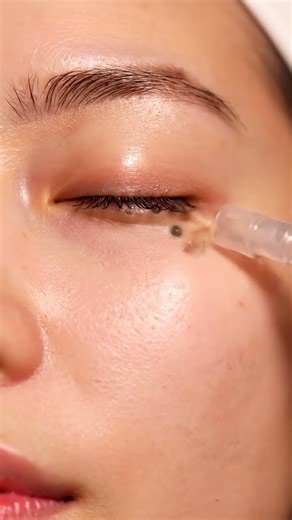 Ultra Gentle Under-Eye Pore Vacuum | Micro Blackheads & Sebum Filaments #asmr #skincare