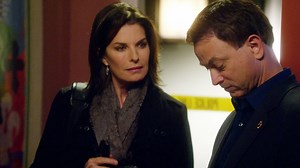 Watch CSI: NY Season 7 Episode 12: Holding Cell - Paramount