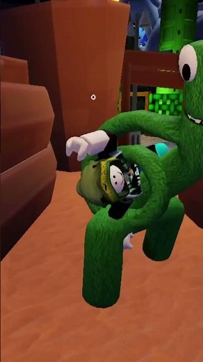 Rainbow Noob Gets EATEN by Green Monster 😱 Roblox Chaos!