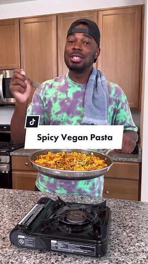 Spicy Vegan Sausage Pasta #vegan #pasta #onestopchop