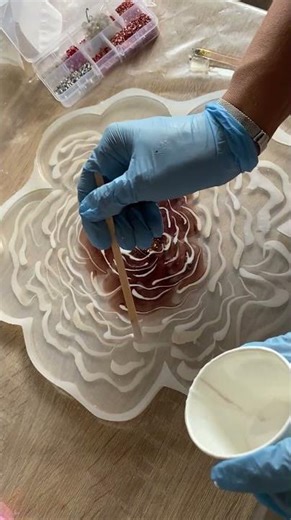 Creating a Beautiful Flower Using Epoxy Resin