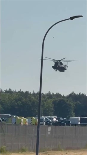 Sikorsky CH-53 Sea Stallion about to Land Berlin Gatow