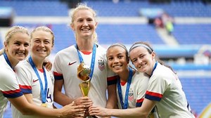 Lawson: Sam Mewis will always be the USWNT's 'tower of power'