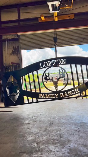 Custom Farm and Ranch Gates by Trails West Gates