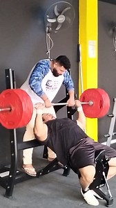 184K views · 1.9K reactions | chest exercises Strong #exercises #Mostafa_Elzohary #big | Mostafa Elzohary | Facebook