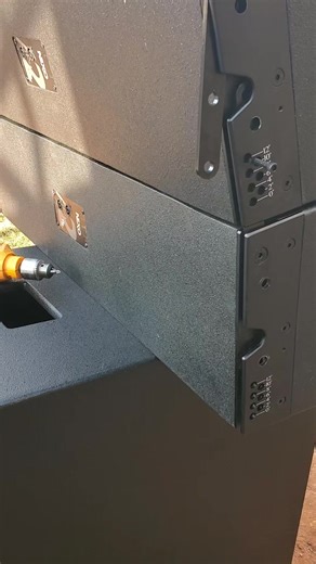 Enhanced 12-Inch Line Array Cabinet for Optimal Sound