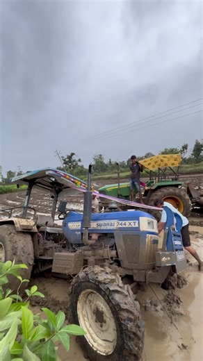 Sumit Bhagat on Instagram: "#agriculture king 👑 ...swaraj #farmers #trending #farmerslife #jattmind #tractorlovers #pindawalejatt # swaraj855 #mahindra #toyota #scorpio #bolero #fortuner #legender #thar #boleromodified #tharmodified #fortunermodified #scorpiomodified #4x4 #offroa #offroadingmafiyachoice #cardream #carlover #dreamcar #black #white #scorpion #legender #fortunerlegender #trendingcar"