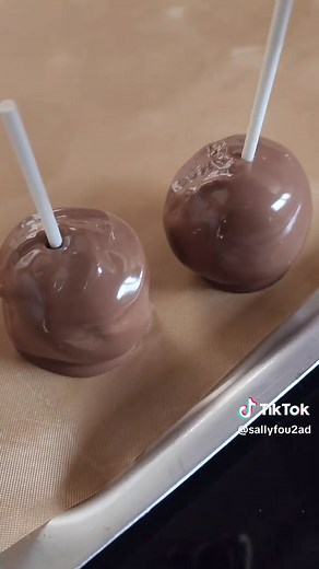 Delicious Healthy Cake Balls Pops Recipe