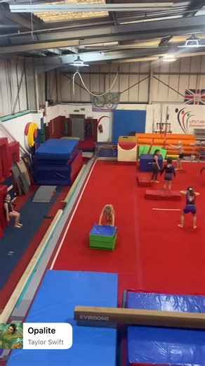Monday motivation 💪 our juniors working hard 🥳 | Upstarts Gymnastics Club